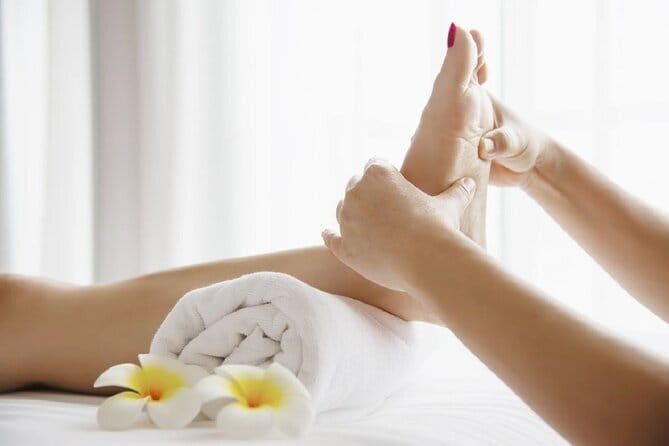 Hoang's Spa for Relaxing Foot Massage - Who will enjoy this foot massage most