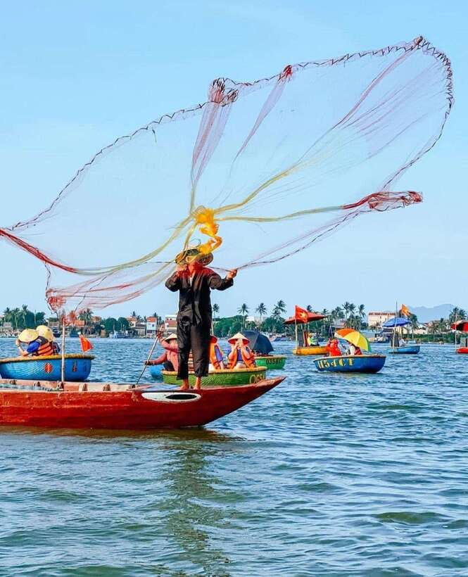 Hoi An: Basket Boat Ride in the BẢY MẪU Coconut Forest - Choosing the right time of day