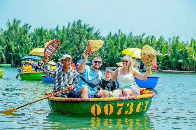 Hoi An: Basket Boat Ride in the BẢY MẪU Coconut Forest - Riding a round basket boat through the palms
