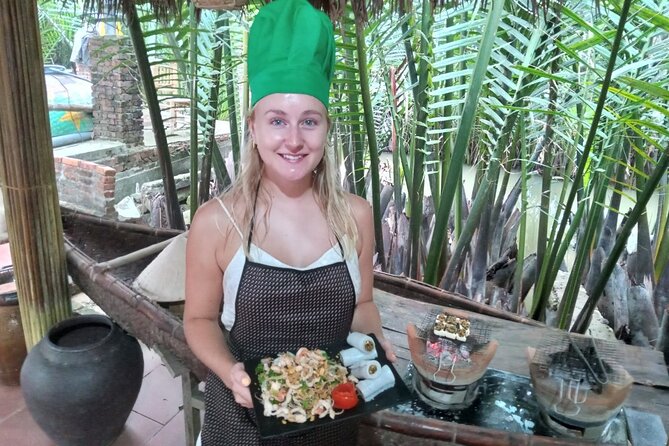 Hoi An Cooking Class(Market,BasketBoat Crabfishing&Cooking Class) - Transport can shape your day