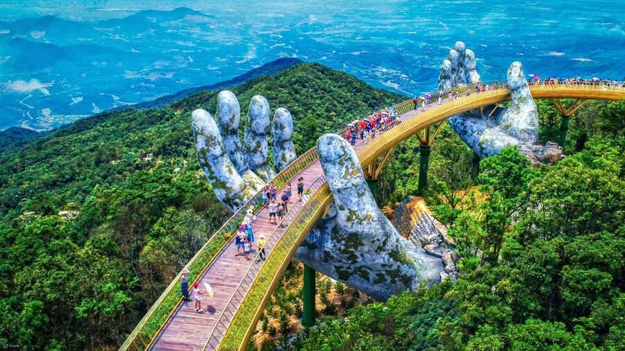 Hoi An/Da Nang : Golden Bridge , Marble Mt & Lady Buddha - Who should book this day?