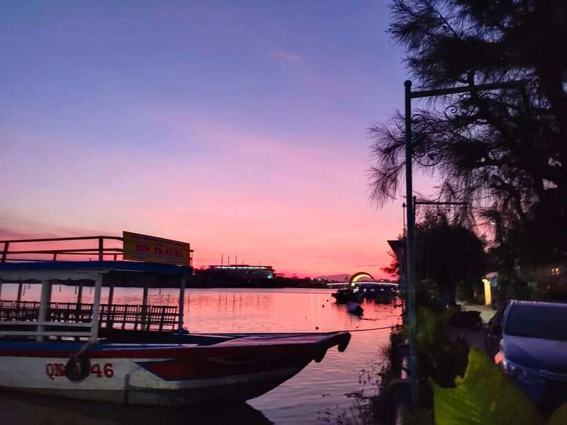 Hoi An/Da Nang: My Son Sunset Tour, Boat Trip with Brunch - Cham dancing adds life to the ruins