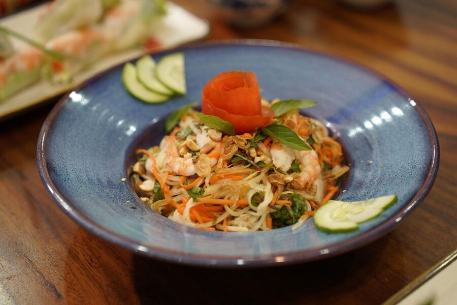 Hoi An/Da Nang: Vietnamese Cooking Class with Transportation - Who should book this class?