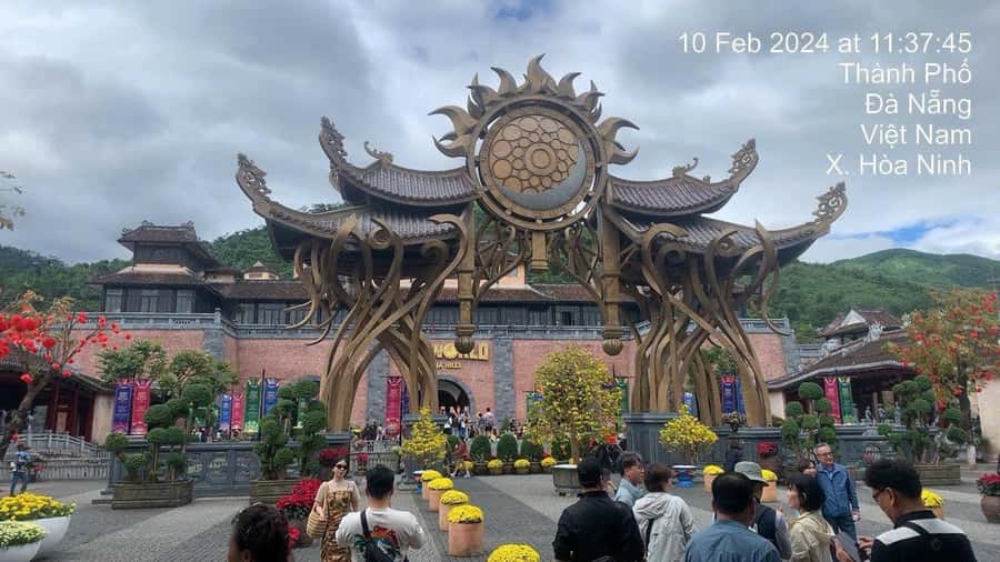 Hoi An: Golden Bridge, Marble Mt, & Lady Buddha Private Trip - Starting from Hoi An in a private car