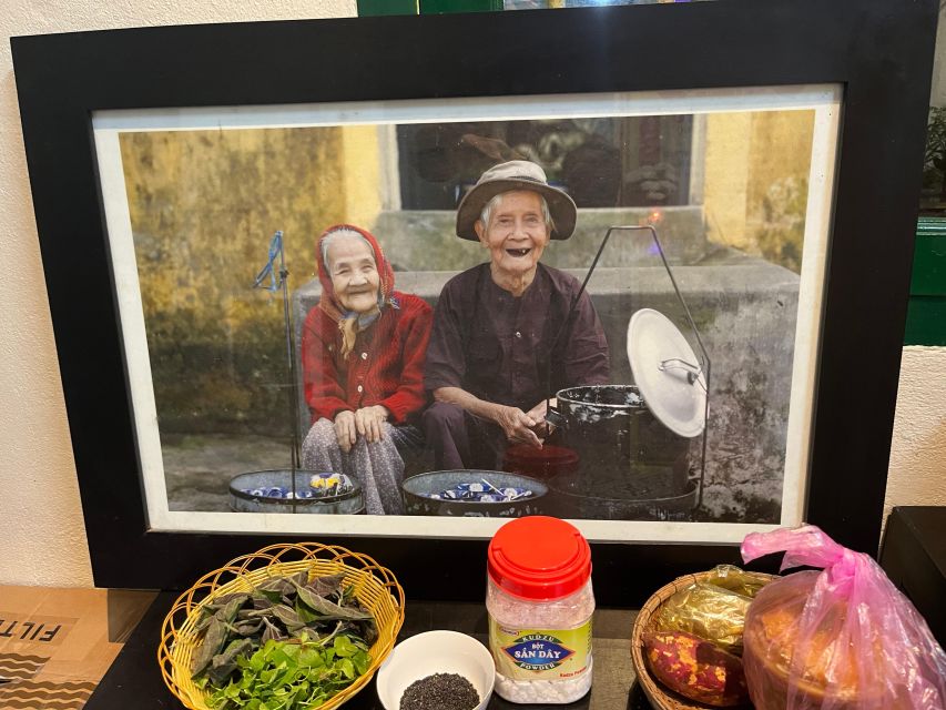 Hoi An hiden food adventure - Family homes and the back roads of Hội An