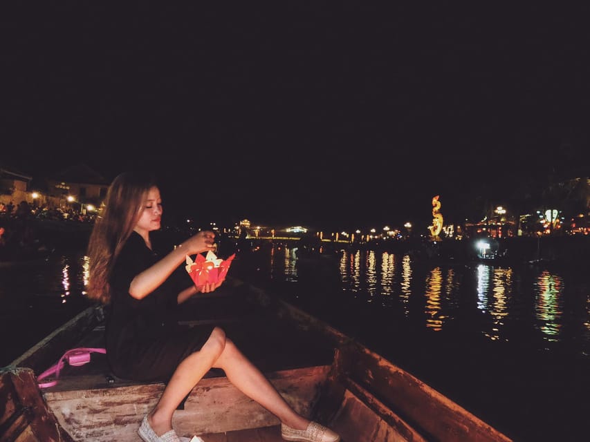 Hoi An: Hoai River Night Boat Trip and Floating Lantern - A Four-Person Wooden Boat on the Hoai River