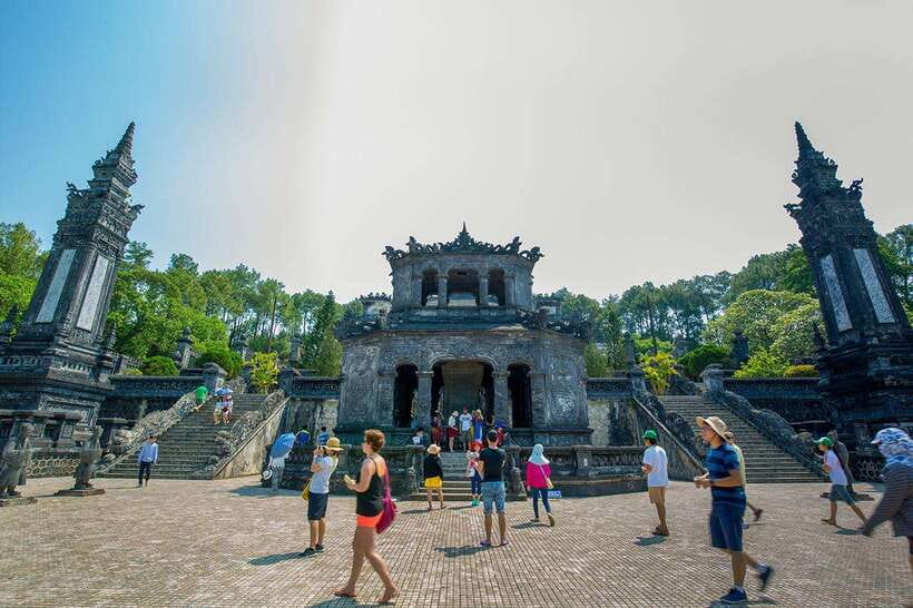 Hoi An: Imperial Hue And Scenic Hai Van Pass Discovery Tour - Key details before you book