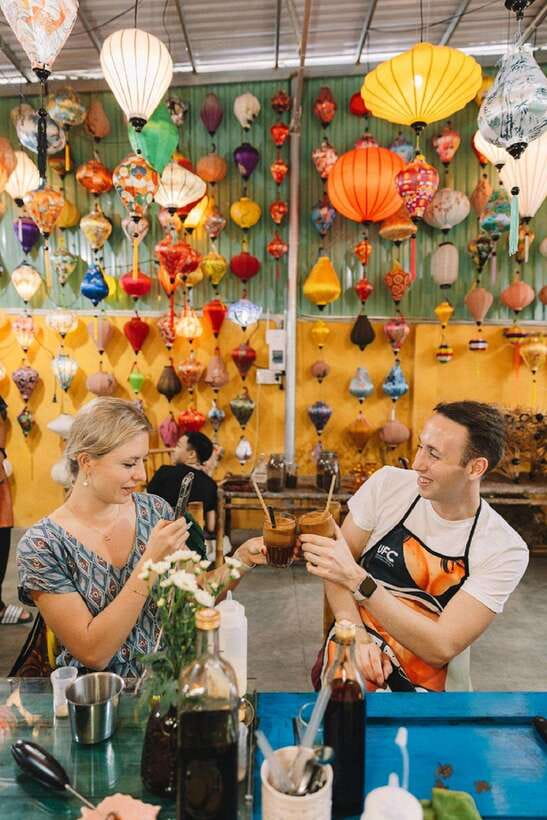 Hoi An: Lantern and Coffee Making Class - Starting at 12 Ba Trieu Street