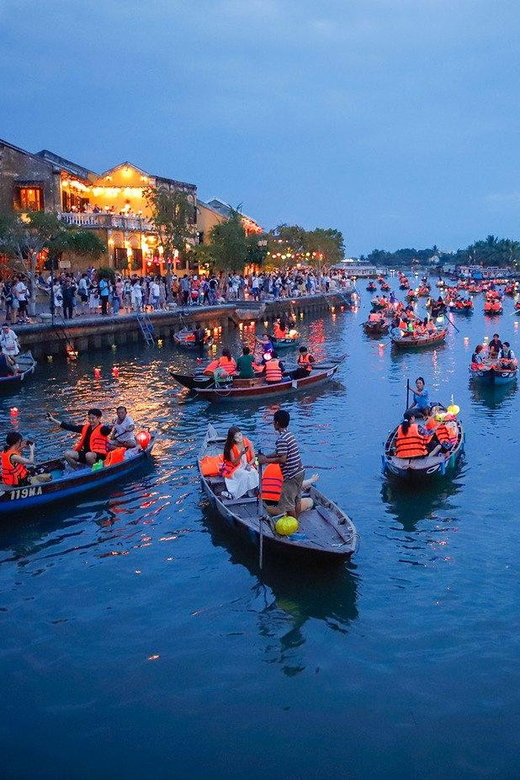 Hoi An Lantern Boat Ride on the Thu Bon River - What the experience does well