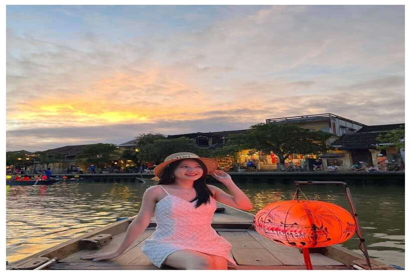 Hoi An : Lantern Boat Trip & Release Lantern - Who should book this Hoi An boat ride?