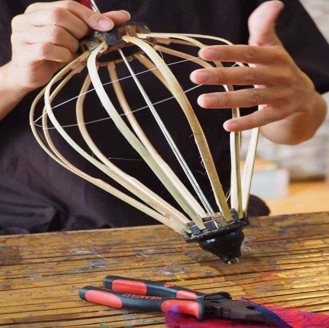 Hoi An: Local Foldable Lantern-Making Class with Locals - Choosing your lantern before the work begins