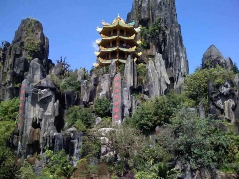 Hoi An: Marble Mountain, Am Phu Cave and Monkey Mountain - Morning or afternoon: choosing the right schedule