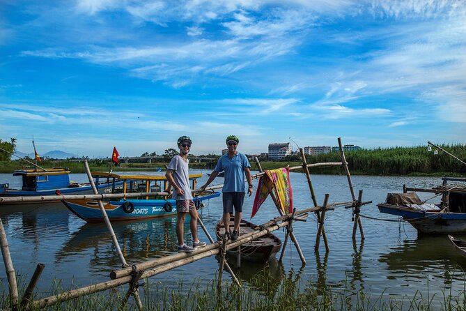 Hoi An Morning Countryside Tour by Bike - Duy Vinh and the family rice-wine distillery