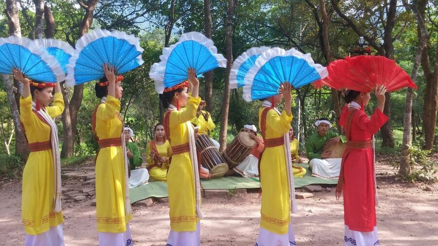 Hoi An: My Son Sanctuary 8 am/1 pm - Weather, walking, and what to bring