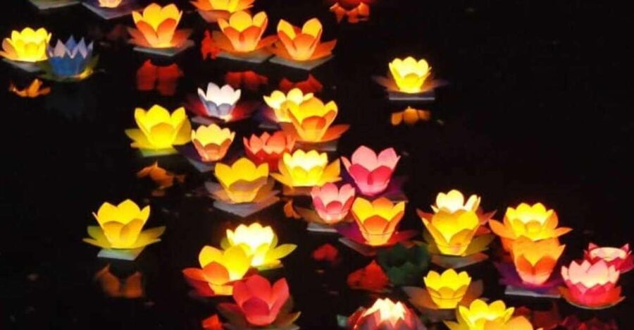 Hoi An: Night Boat Trip and Release Lantern at Hoai River - Practical tips for a smoother ride