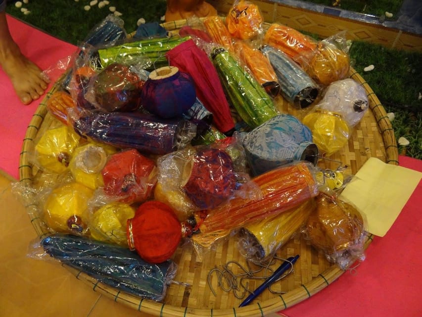 Hoi An: Old Town Lantern-Making Workshop - Finishing with a lantern you can pack