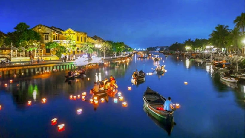 Hoi An: River Lantern Boat Experience with Free 5G eSIM - Who Will Enjoy This Boat Ride Most