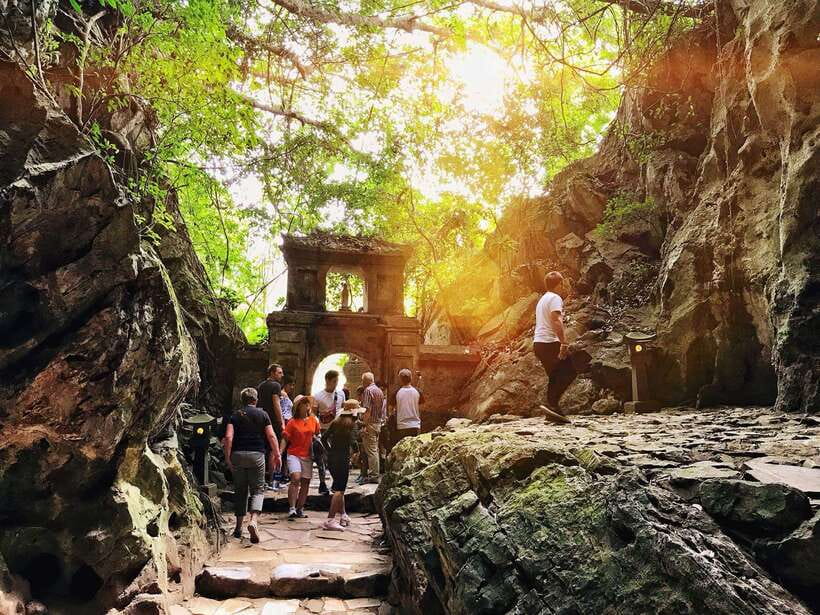 Hoi An: Secrets Of The Marble Mountains & Linh Ung Pagoda - Thuy Son’s Buddhist and Hindu grottoes