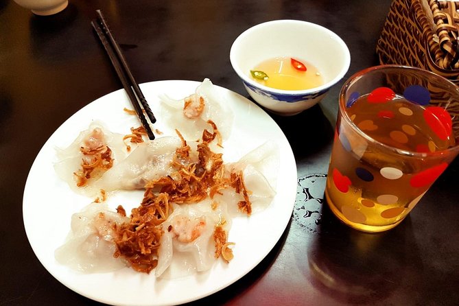 Hoi An Street Food Walking Tour with Tastings - Timing, weather, and walking comfort
