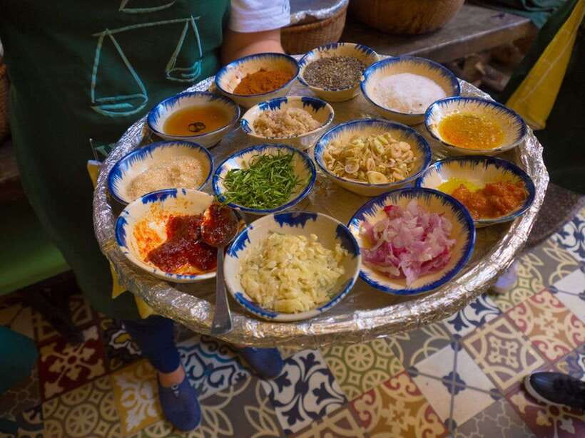 Hoi An: Sunset Food Tasting Tour - Who Should Book This Hoi An Food Tour?