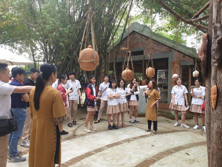 Hoi An: Thanh Ha Village Tour with Pottery Making and Gift - Making Your Own Pottery With a Local Potter