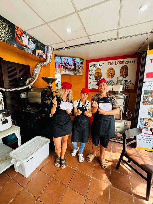 Hoi An: Vietnamese Coffee Making Workshop at Local Roastery - The hands-on lesson: 25 to 30 minutes at the worktable