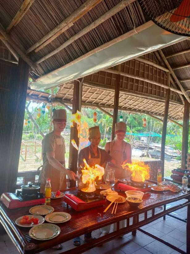 Hoi An : Vietnamese Cooking Class with Hotel Pickup - What I like most about the experience