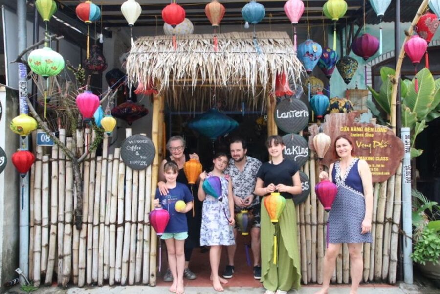 Hoi An: Vietnamese Foldable Lantern Making Class - Timing, Comfort, and Practical Details