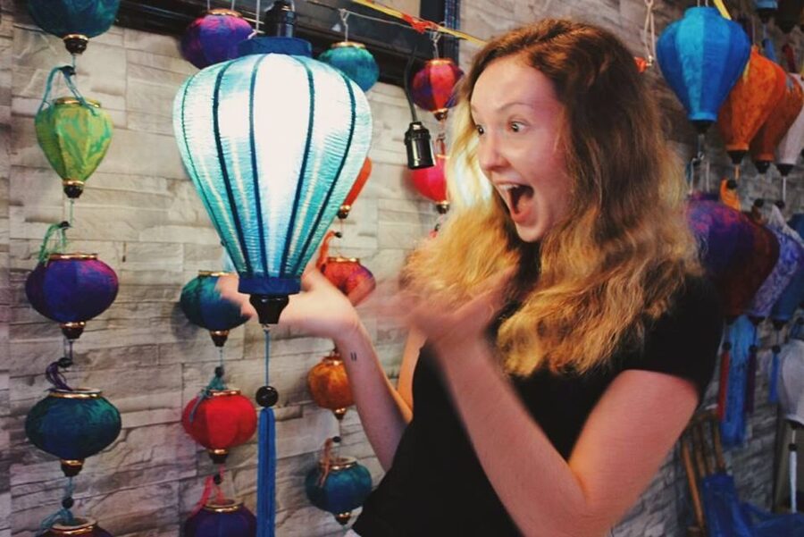 Hoi An: Vietnamese Foldable Lantern Making Class - Folding the Lantern for Your Journey Home