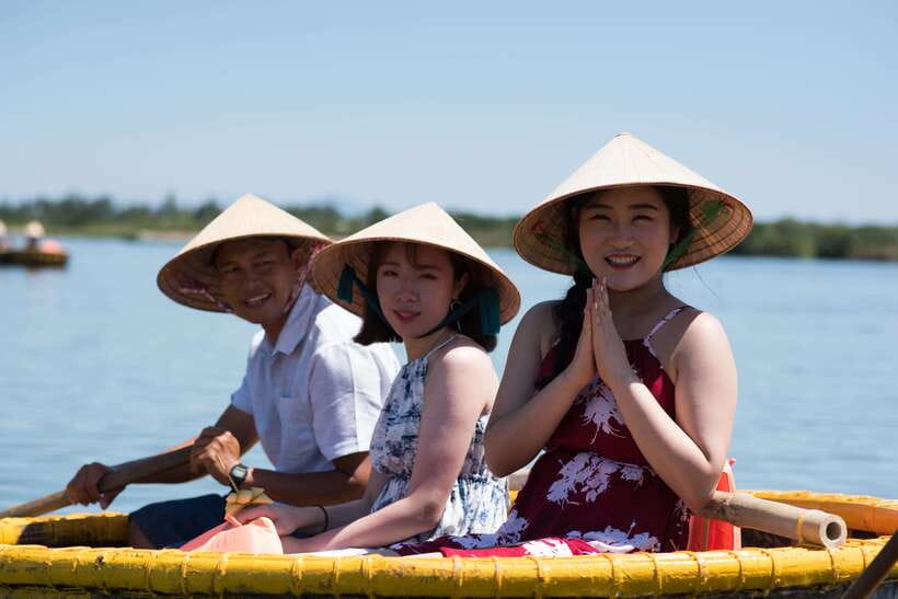Hoian/Danang: Eco Cooking Class, Cruise Trip, Basket Boat - A half-day built around Hoi An food and water
