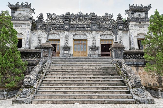 Hue City and The Citadel via Hai Van Pass Daily Small Group Tour - 7:30 am pickup and the road north