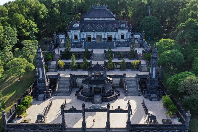 Hue City Day Tour with Dragon Boat from Hue or Danang, Hoi An - Motorbike touring and private-car comfort