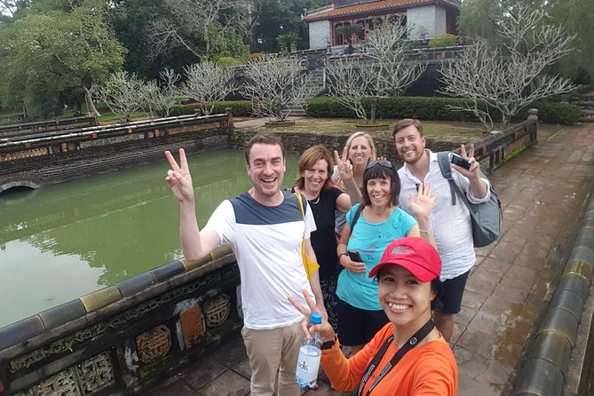Hue city Deluxe Group Tour (Daily Tour-12 pax max) - Thuy Xuan’s incense and conical-hat traditions
