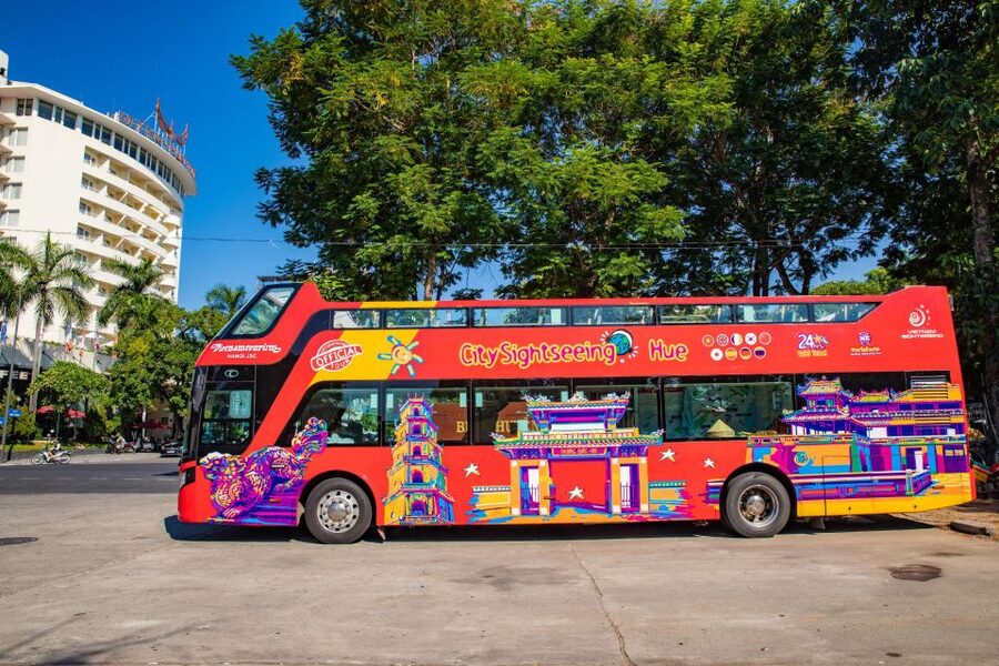 Hue: City Sightseeing Hop-On Hop-Off Bus Tour - Stops 4 and 5: An Hien Garden House and Thien Mu Pagoda