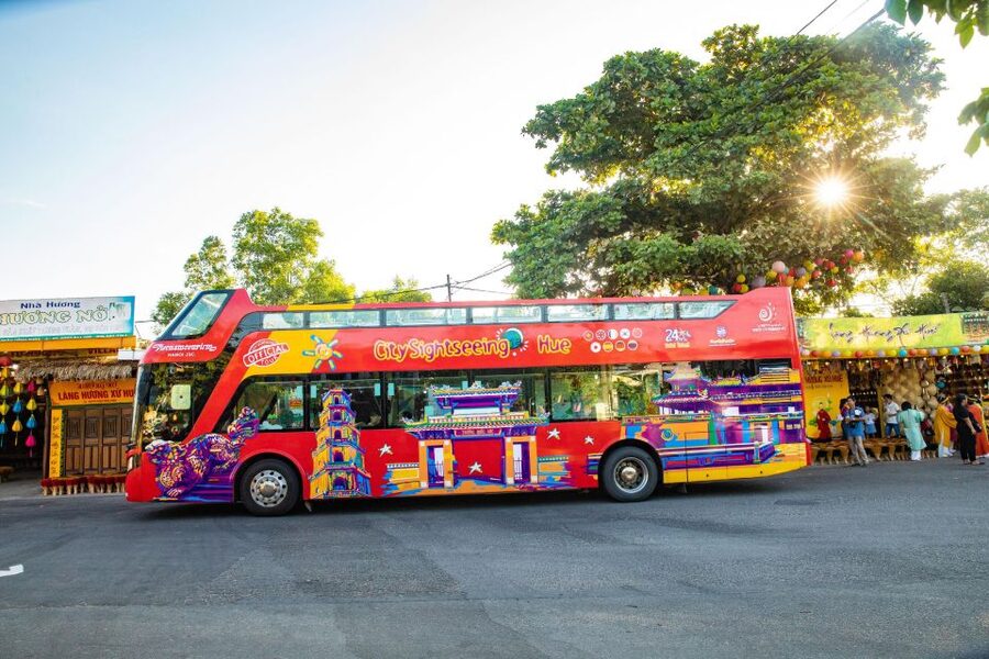 Hue: City Sightseeing Hop-On Hop-Off Bus Tour - Stops 8 and 9: Pilgrimage Village and Tu Duc Tomb