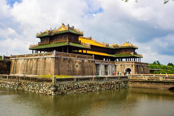 Hue City Tour From Da Nang- Hue Day Trip From Danang - Thien Mu Pagoda and the Perfume River