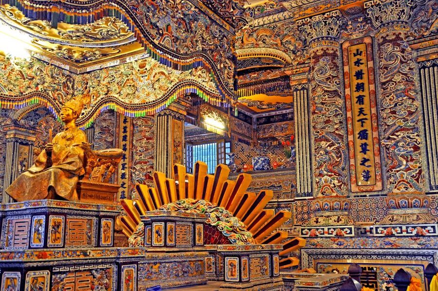 Hue City Tour Full day - Small group tour - Starting with a dragon boat ride to Thien Mu Pagoda