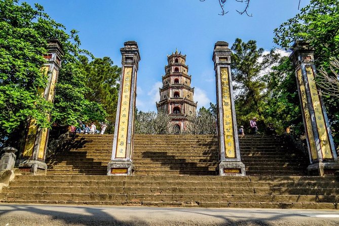 Hue: Custom Tour with Dragon Boat, Private Car & Motorbike - Why Hue works best with a flexible private tour