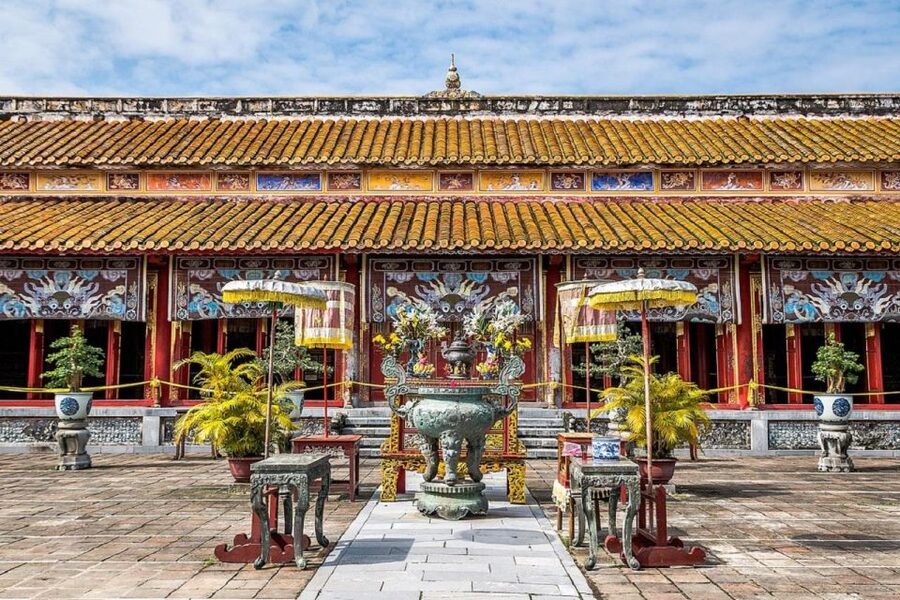Hue Customizable Tour with Imperial Citadel & Forbidden City - What the guides add