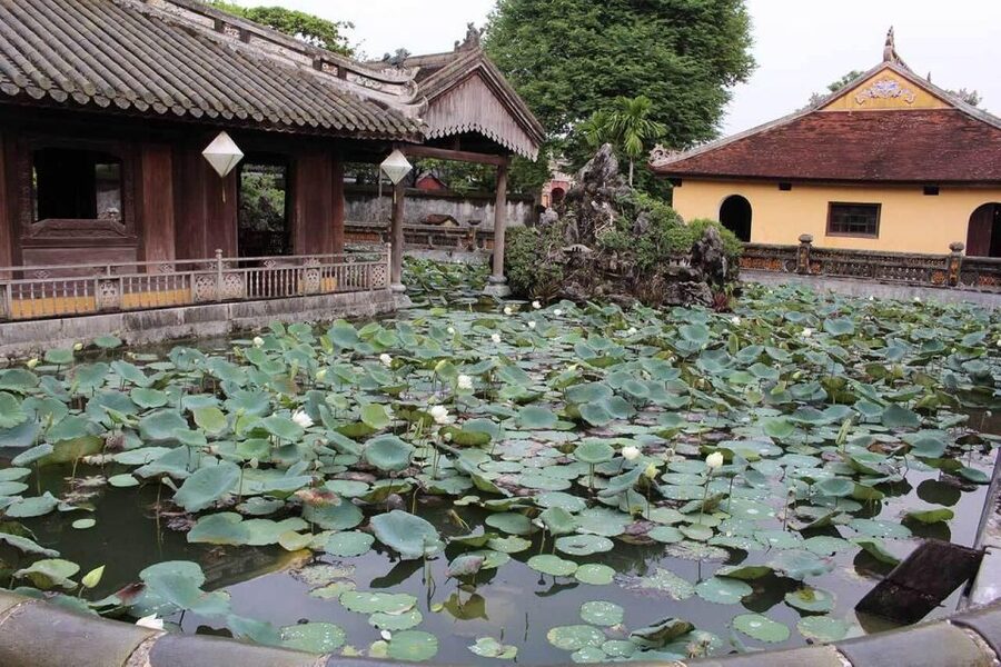 Hue Customizable Tour with Imperial Citadel & Forbidden City - Adding tombs, pagoda, and transport by private car