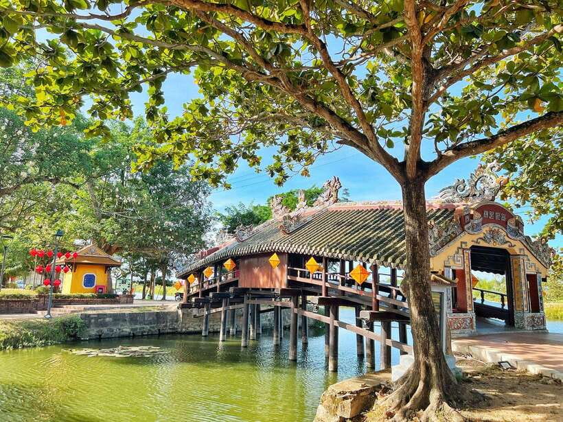 Hue :Exploring Royal City with Multi Options and Dragon Boat - Key points to know before booking