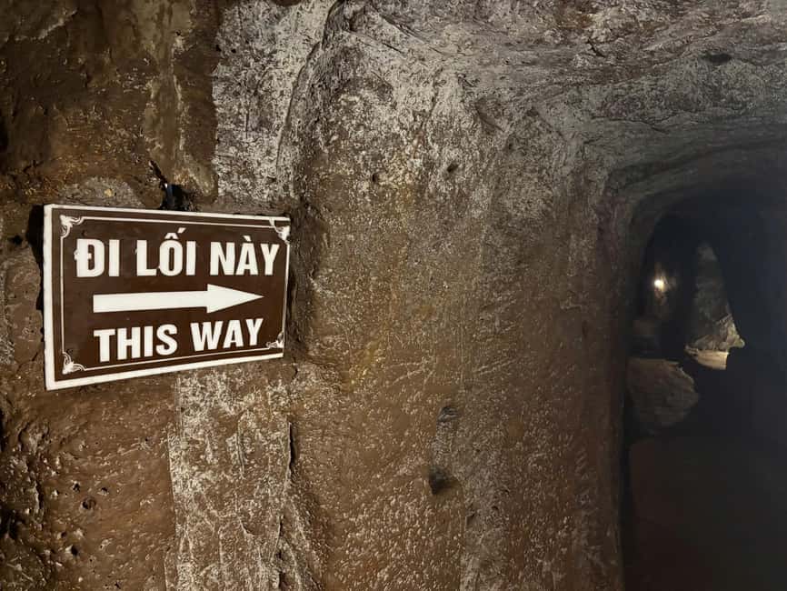 Hue: Half-Day DMZ Tour to Vinh Moc Tunnels by Private Car - Guides, drivers, and the human side of the day