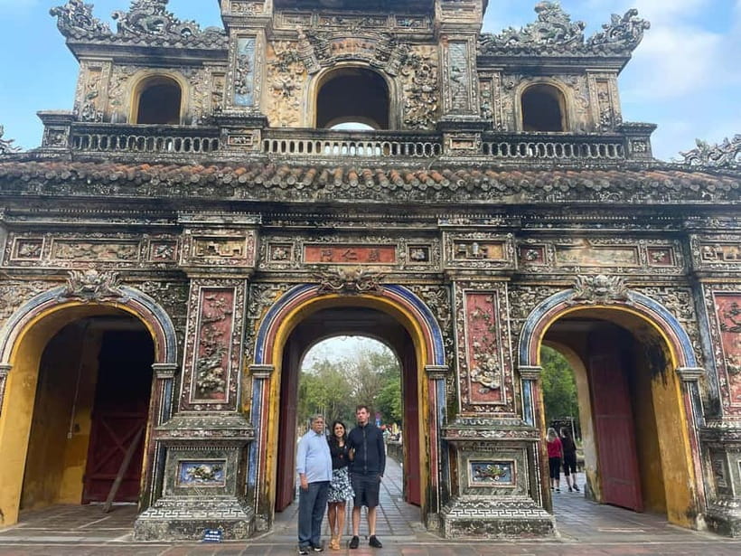 Hue Imperial Ancient City Walking Tour - Thai Hoa Palace and the Public Face of Royal Power