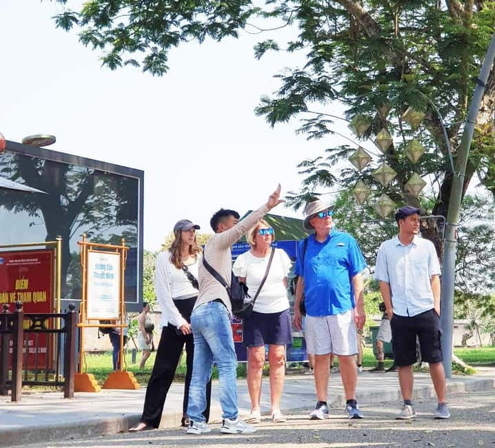 Hue Imperial City and Forbidden City Walking Private Tour - Thai Hoa Palace and the Nguyen Emperors