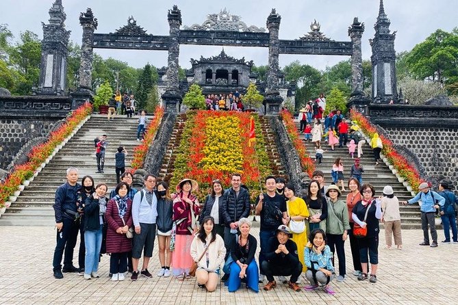 Hue Imperial City Daily Ingroup Tour via Hai Van Pass - Thai Hoa Palace and The Mieu Temple