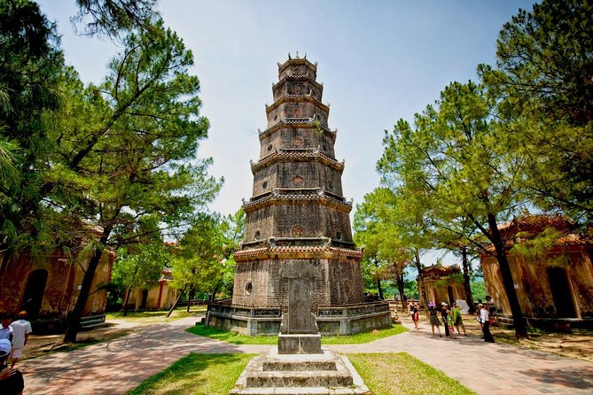 HUE IMPERIAL CITY: Full-Day Guided Tour from Da Nang or Hoi An - Lang Co and Lap An Lagoon start the day