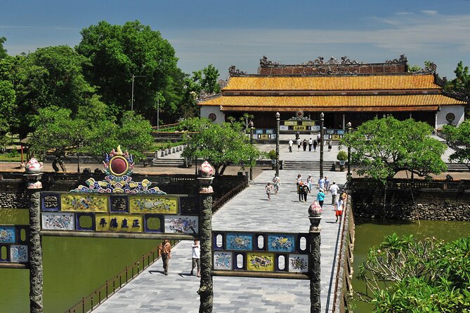 Hue: Imperial City Walk, Motorbike Tour & Private Car Options - Why a guide helps inside Hue’s Imperial City