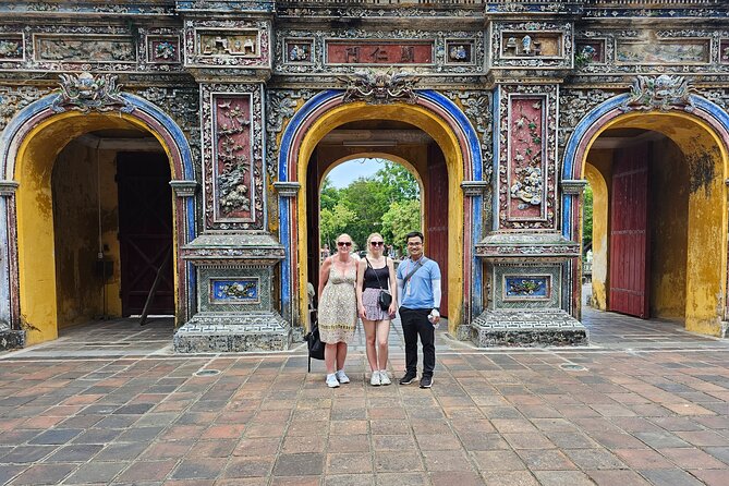 Hue Imperial City Walking Tour: Citadel & Forbidden City - Entering the Forbidden Purple City