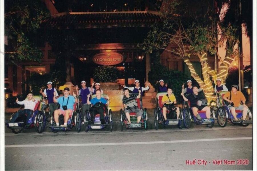 Hue: Night Street Food Tour by Cyclo with a Local Guide - A cyclo ride through Hue after dark