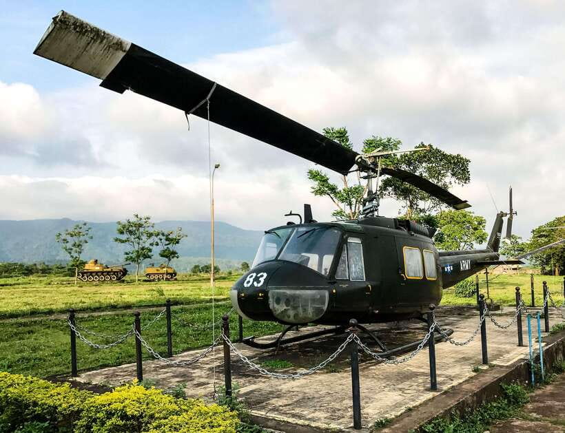 Hue : Private Day Trip to DMZ : Vinh Moc tunnel & Khe Sanh - Long Hung Church and the first look at the DMZ